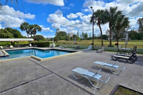 Condo in Lauderhill, Florida, 2 bedrooms  № 1958764 - photo 26