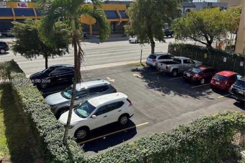 Condominio en venta en Miami, Florida, 2 dormitorios, 72.65 m2 № 2017767 - foto 11