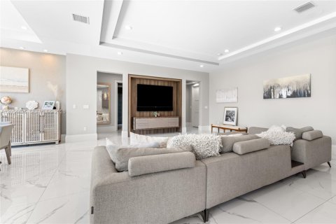 Villa ou maison à vendre à Delray Beach, Floride: 5 chambres, 413.6 m2 № 2268295 - photo 17