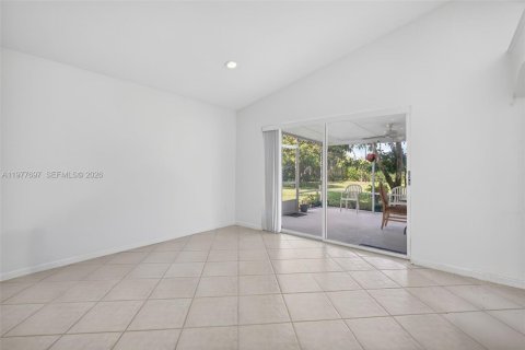 Villa ou maison à louer à Boca Raton, Floride: 3 chambres, 153.66 m2 № 2041840 - photo 8