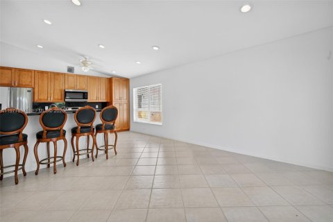 Villa ou maison à louer à Boca Raton, Floride: 3 chambres, 153.66 m2 № 2041840 - photo 7