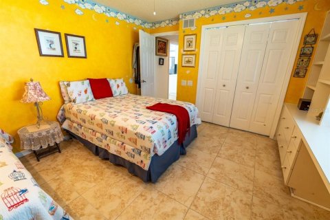 Villa ou maison à vendre à Wesley Chapel, Floride: 4 chambres, 303.23 m2 № 1913122 - photo 23