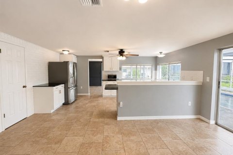 Villa ou maison à vendre à Hudson, Floride: 3 chambres, 164.53 m2 № 2231633 - photo 9