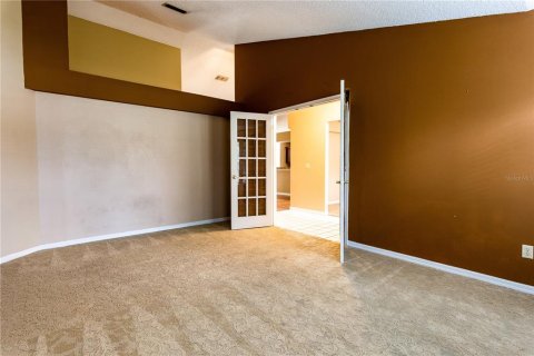 House in Lake Mary, Florida 4 bedrooms, 187.85 sq.m. № 1905191 - photo 5