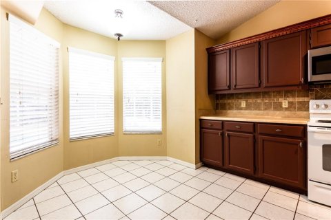 House in Lake Mary, Florida 4 bedrooms, 187.85 sq.m. № 1905191 - photo 23