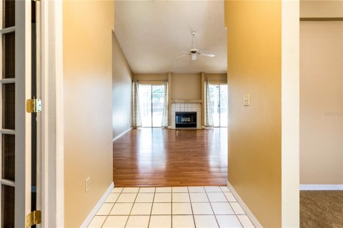 House in Lake Mary, Florida 4 bedrooms, 187.85 sq.m. № 1905191 - photo 18