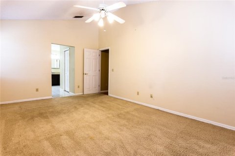 House in Lake Mary, Florida 4 bedrooms, 187.85 sq.m. № 1905191 - photo 6