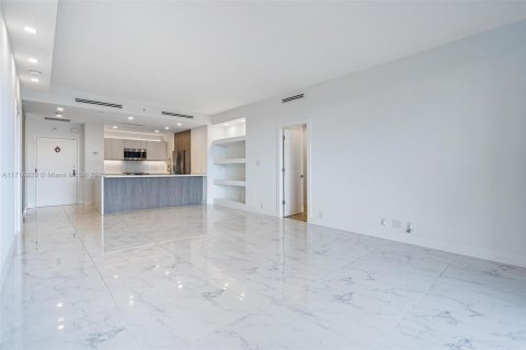 Condo in Key Biscayne, Florida, 3 bedrooms  № 1861570 - photo 5