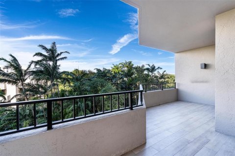 Condo in Key Biscayne, Florida, 3 bedrooms  № 1861570 - photo 18