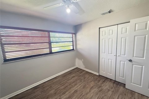 Villa ou maison à louer à Orlando, Floride: 3 chambres, 95.13 m2 № 2384480 - photo 7