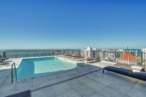 Condo in Sarasota, Florida, 2 bedrooms  № 1648540 - photo 29