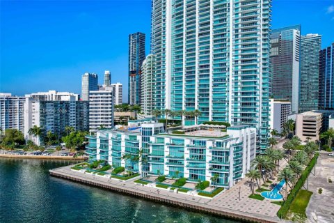 Condo in Miami, Florida, 1 bedroom  № 1756678 - photo 28