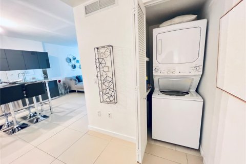 Copropriété à louer à Miami, Floride: 1 chambre, 73.39 m2 № 1965617 - photo 19