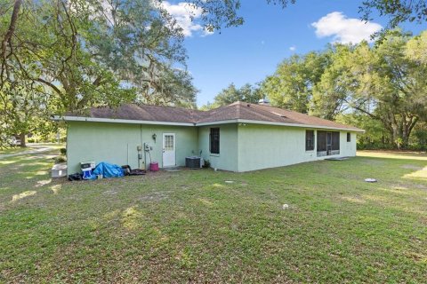 House in Wildwood, Florida 4 bedrooms, 198.16 sq.m. № 2239662 - photo 26