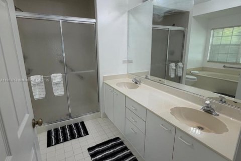 Condominio en alquiler en Boynton Beach, Florida, 3 dormitorios, 181.35 m2 № 2081859 - foto 16