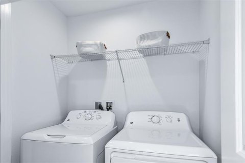 Touwnhouse à vendre à Nokomis, Floride: 3 chambres, 127.55 m2 № 1550838 - photo 6