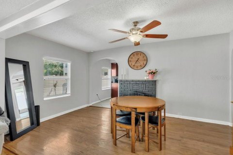 Casa en venta en Orlando, Florida, 3 dormitorios, 119.66 m2 № 1746769 - foto 10