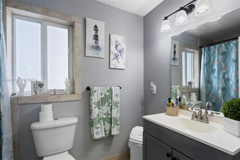 Купить виллу или дом в Майами, Флорида 3 спальни, 117.06м2, № 1942512 - фото 18