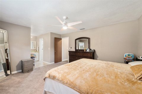 Villa ou maison à vendre à Ocala, Floride: 3 chambres, 159.79 m2 № 2143913 - photo 29