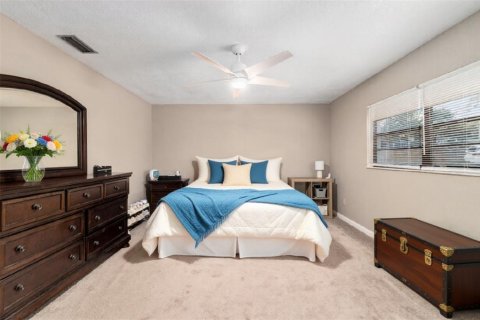 Villa ou maison à vendre à Ocala, Floride: 3 chambres, 159.79 m2 № 2143913 - photo 4