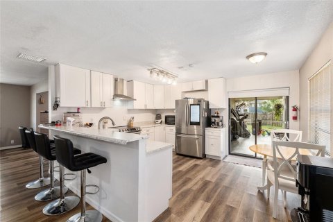 Villa ou maison à vendre à Ocala, Floride: 3 chambres, 159.79 m2 № 2143913 - photo 2