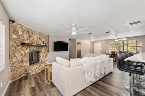 Villa ou maison à vendre à Ocala, Floride: 3 chambres, 159.79 m2 № 2143913 - photo 16