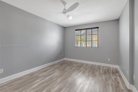 Copropriété à vendre à Boca Raton, Floride: 2 chambres, 107.02 m2 № 2024538 - photo 13