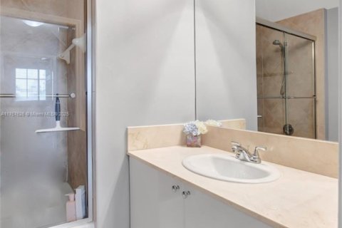 Copropriété à vendre à Boca Raton, Floride: 2 chambres, 107.02 m2 № 2024538 - photo 28