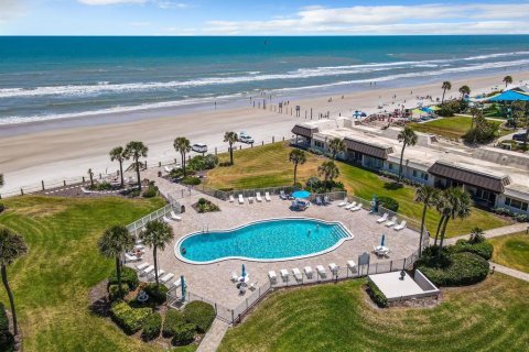 Condo in New Smyrna Beach, Florida, 1 bedroom  № 1437911 - photo 16