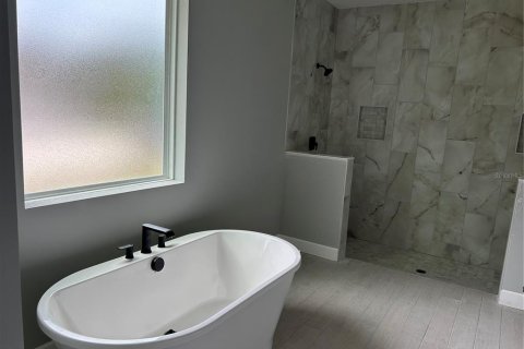 Villa ou maison à vendre à Homosassa, Floride: 4 chambres, 210.42 m2 № 2101329 - photo 10