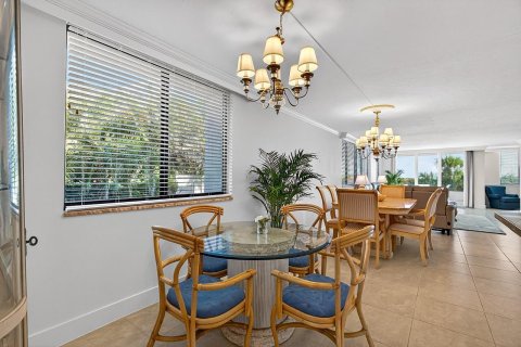 Condo in Indian River Shores, Florida, 3 bedrooms  № 2082622 - photo 8