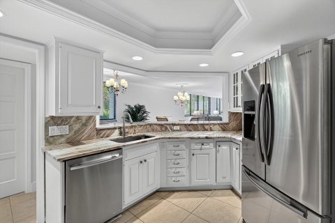 Condo in Indian River Shores, Florida, 3 bedrooms  № 2082622 - photo 13