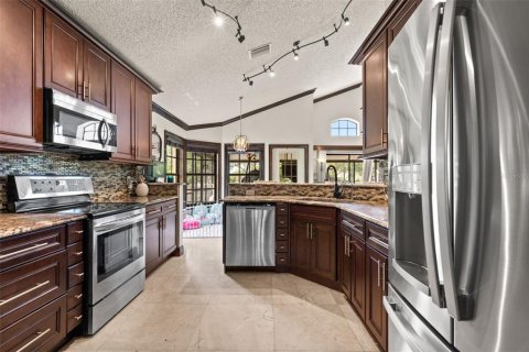 Villa ou maison à louer à Bradenton, Floride: 4 chambres, 193.24 m2 № 2425358 - photo 24