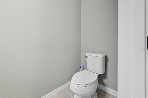 Casa en venta en Orlando, Florida, 4 dormitorios, 304.91 m2 № 1901886 - foto 28