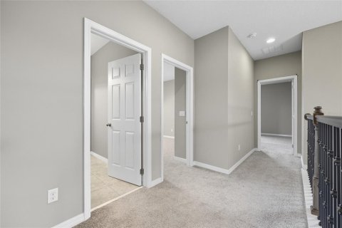 Casa en venta en Orlando, Florida, 4 dormitorios, 304.91 m2 № 1901886 - foto 30