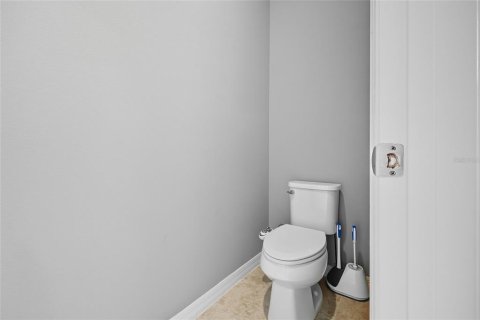 Casa en venta en Orlando, Florida, 4 dormitorios, 304.91 m2 № 1901886 - foto 21