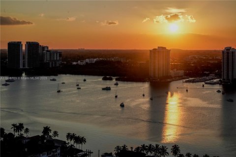 Купить кондоминиум в Авентура, Флорида 3 спальни, 237.83м2, № 1974128 - фото 4