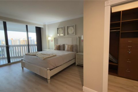 Купить кондоминиум в Авентура, Флорида 3 спальни, 237.83м2, № 1974128 - фото 9