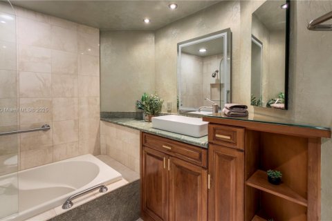 Купить кондоминиум в Авентура, Флорида 3 спальни, 237.83м2, № 1974128 - фото 8