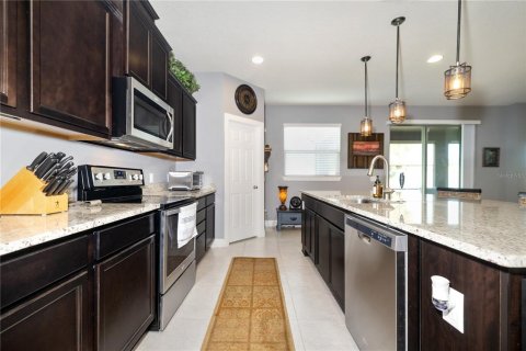 Casa en venta en Valrico, Florida, 5 dormitorios, 376.63 m2 № 1886456 - foto 10