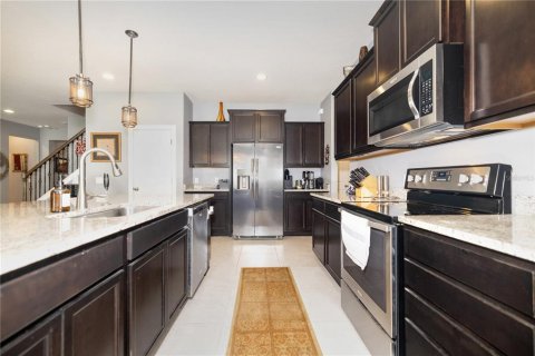 Casa en venta en Valrico, Florida, 5 dormitorios, 376.63 m2 № 1886456 - foto 11
