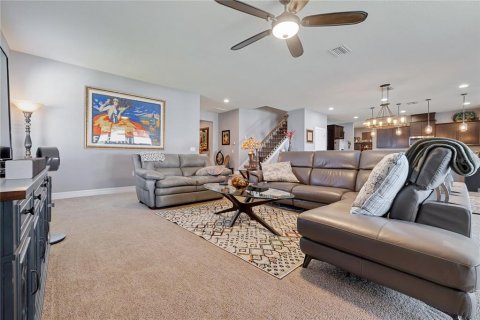 Casa en venta en Valrico, Florida, 5 dormitorios, 376.63 m2 № 1886456 - foto 27