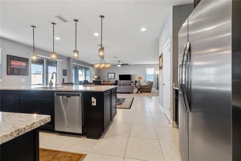 Casa en venta en Valrico, Florida, 5 dormitorios, 376.63 m2 № 1886456 - foto 13