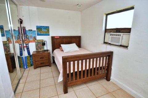 Villa ou maison à vendre à Port St. Lucie, Floride: 3 chambres, 120.22 m2 № 2254360 - photo 25