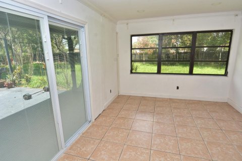 Villa ou maison à vendre à Port St. Lucie, Floride: 3 chambres, 120.22 m2 № 2254360 - photo 27