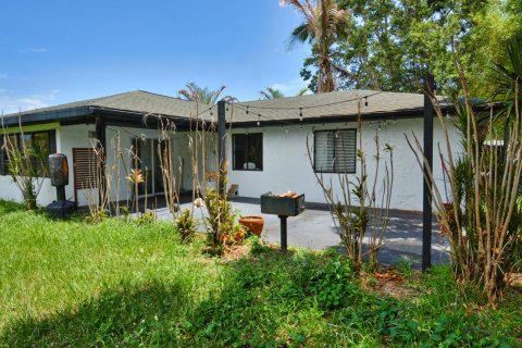 Villa ou maison à vendre à Port St. Lucie, Floride: 3 chambres, 120.22 m2 № 2254360 - photo 4