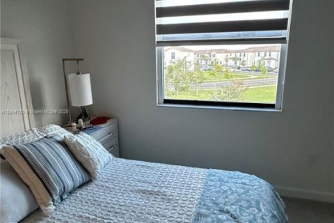 Adosado en alquiler en Homestead, Florida, 3 dormitorios, 123.37 m2 № 1956515 - foto 5