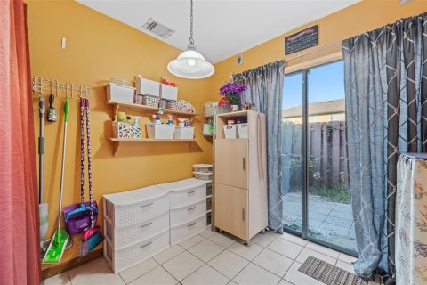 Condominio en venta en Winter Park, Florida, 3 dormitorios, 107.86 m2 № 1565273 - foto 12