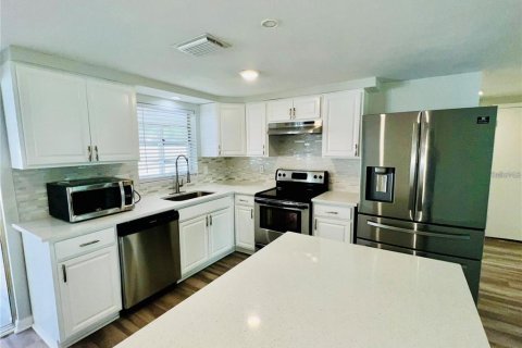 Casa en alquiler en Dunedin, Florida, 2 dormitorios, 103.86 m2 № 1843481 - foto 8