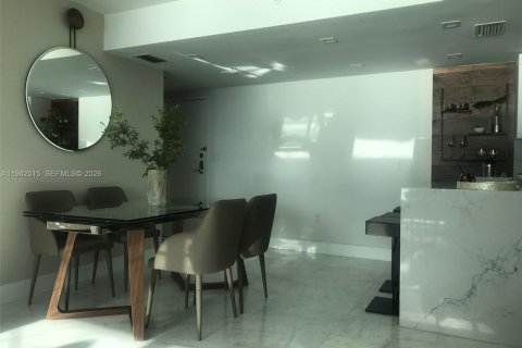 Снять в аренду кондоминиум в Майами, Флорида 2 спальни, 89.19м2, № 1999675 - фото 19